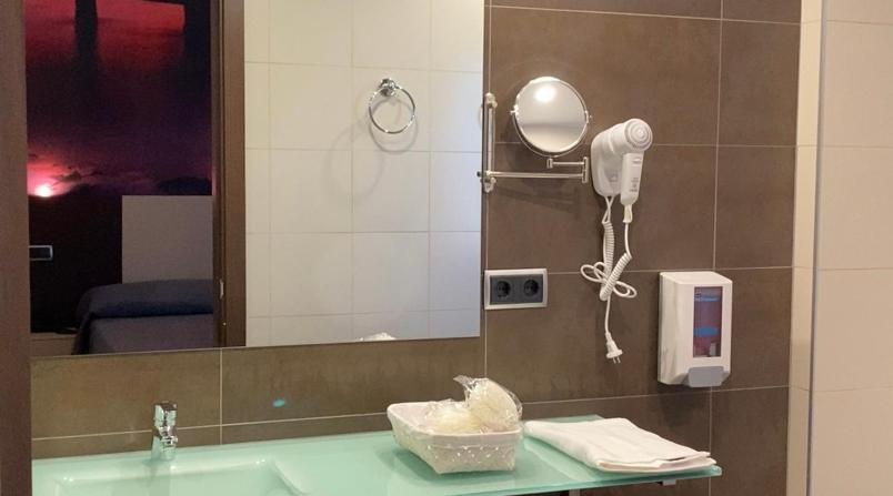 Hotel-Asador Montes Oretanos Pulgar Екстериор снимка