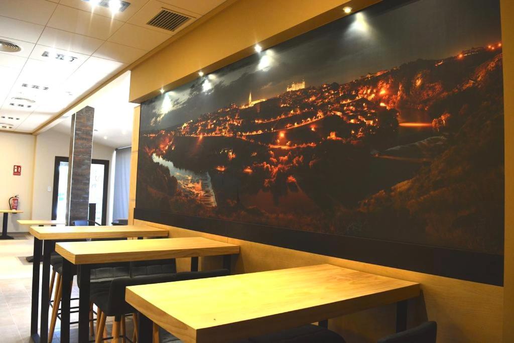 Hotel-Asador Montes Oretanos Pulgar Екстериор снимка