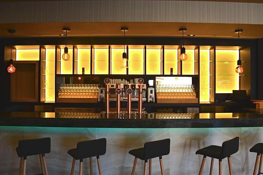 Hotel-Asador Montes Oretanos Pulgar Екстериор снимка