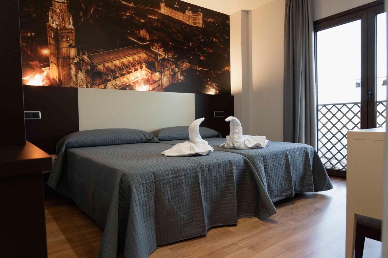 Hotel-Asador Montes Oretanos Pulgar Екстериор снимка