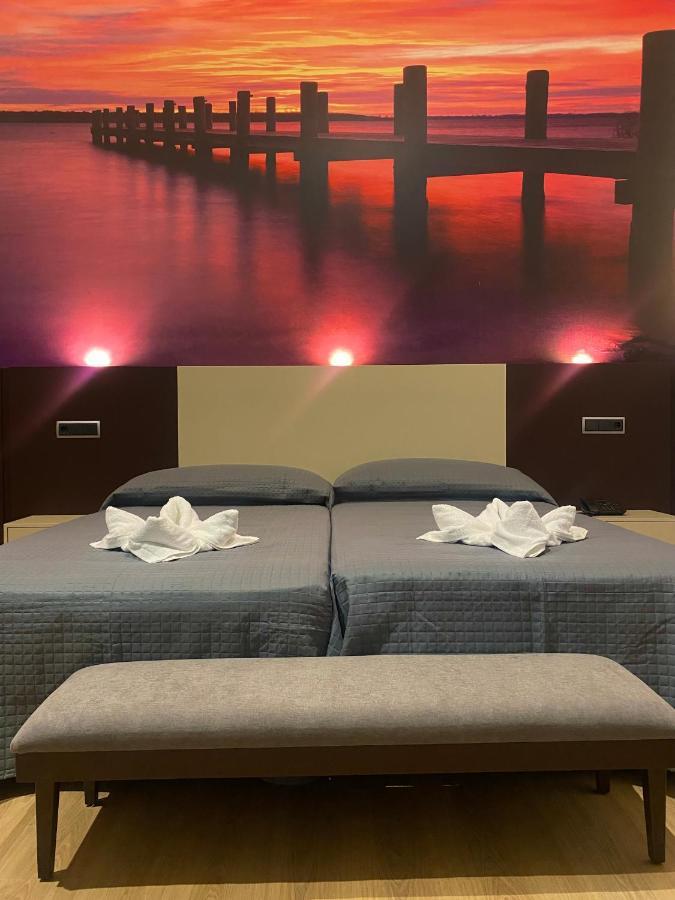 Hotel-Asador Montes Oretanos Pulgar Екстериор снимка