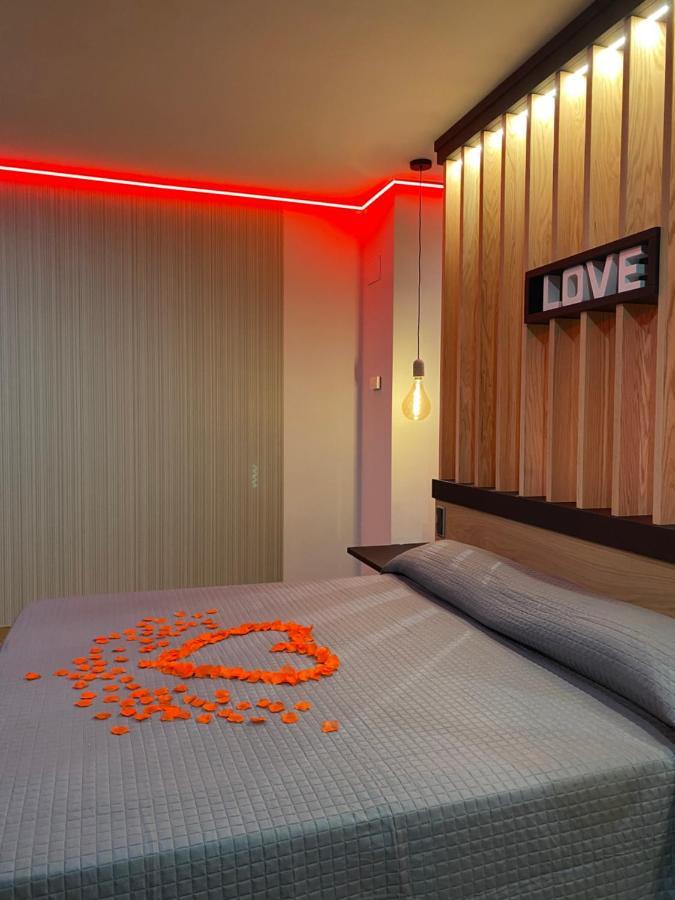 Hotel-Asador Montes Oretanos Pulgar Екстериор снимка