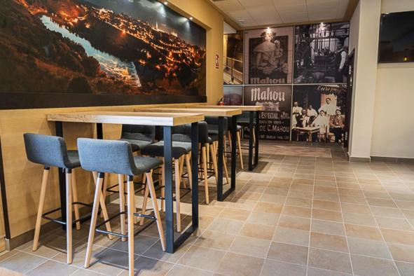 Hotel-Asador Montes Oretanos Pulgar Екстериор снимка