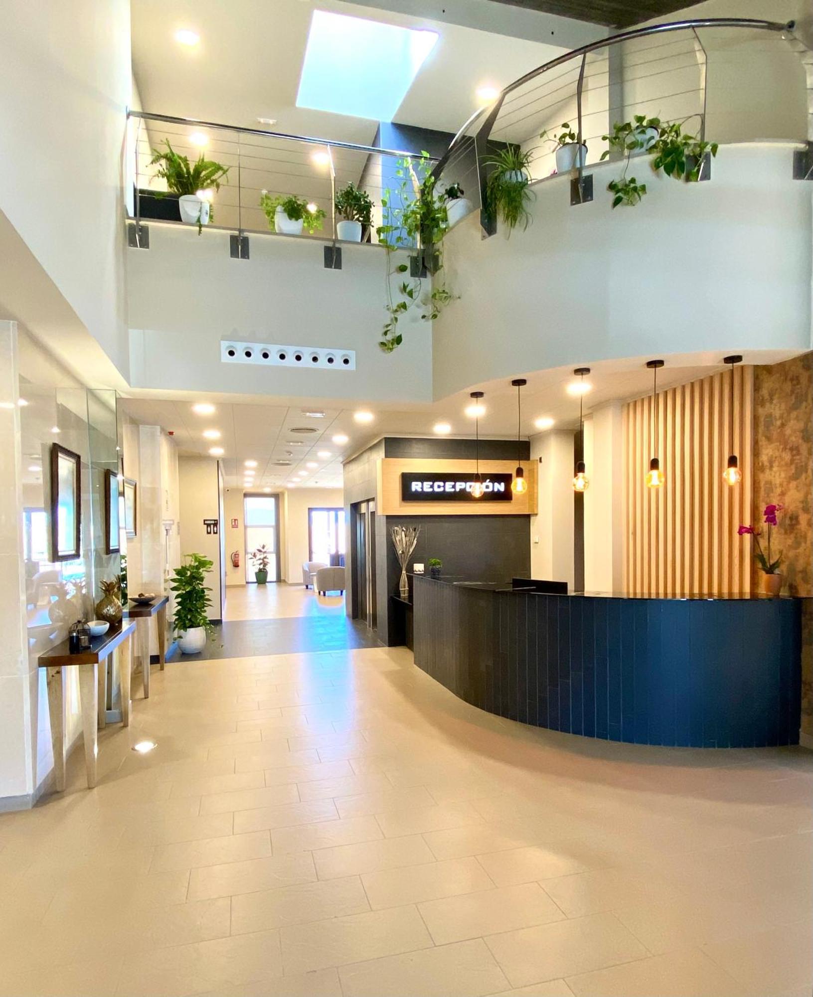 Hotel-Asador Montes Oretanos Pulgar Екстериор снимка